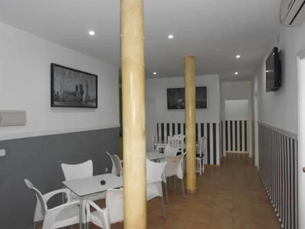 Apartamentos Gold Malaga Bagian luar foto