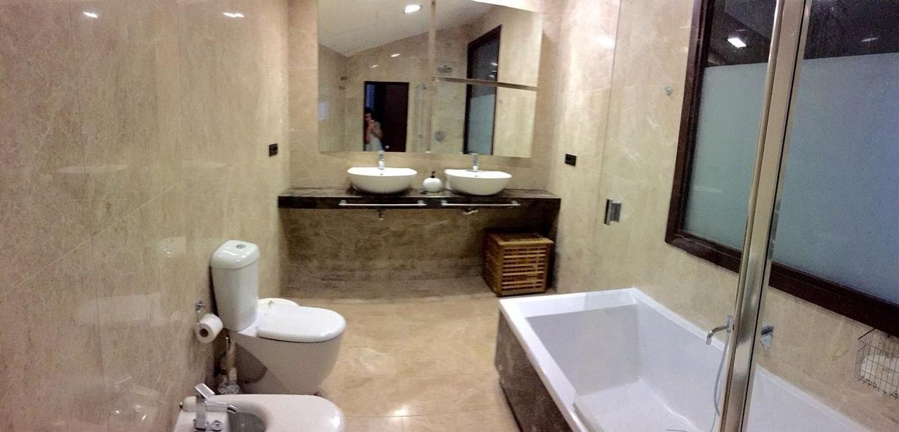 Apartamentos Gold Malaga Bagian luar foto